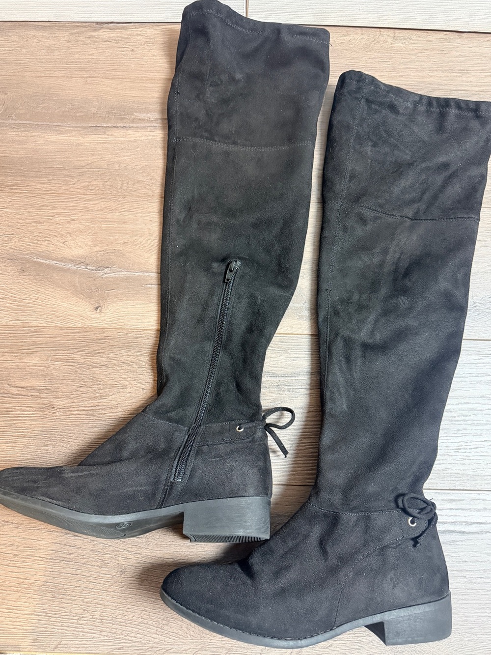 Women’s Black Over the Knee Suede Boots Size 8.5 Tall Stretchy Zip Comfy